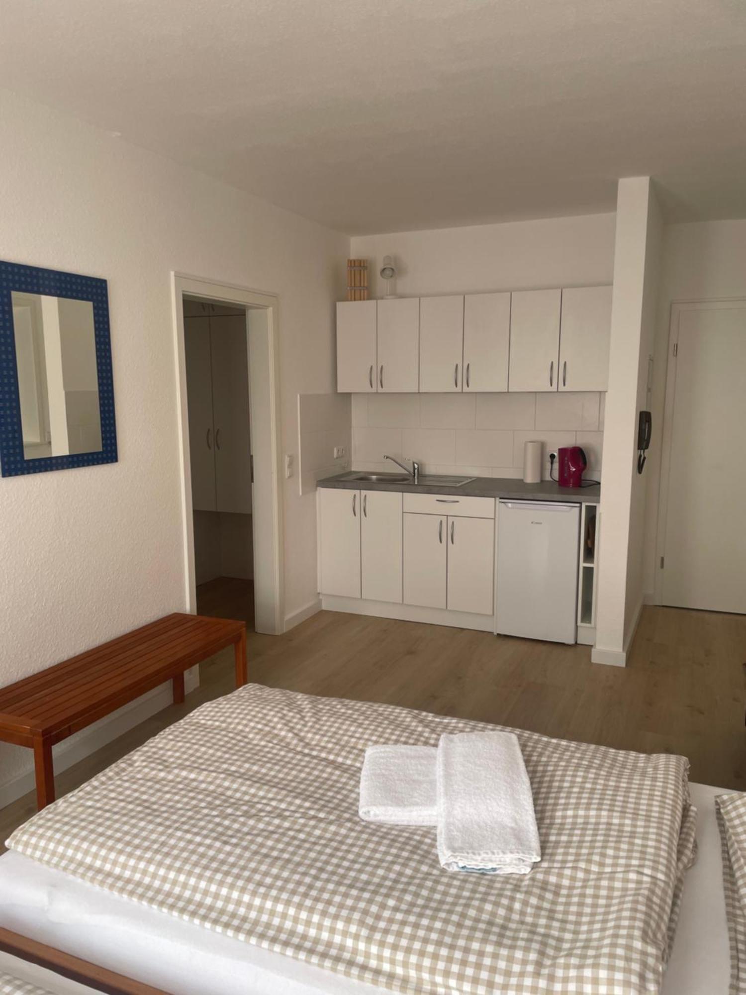 Frankenberg an der Eder Bavaria Wirtshaus - Hotel & Apartments מראה חיצוני תמונה